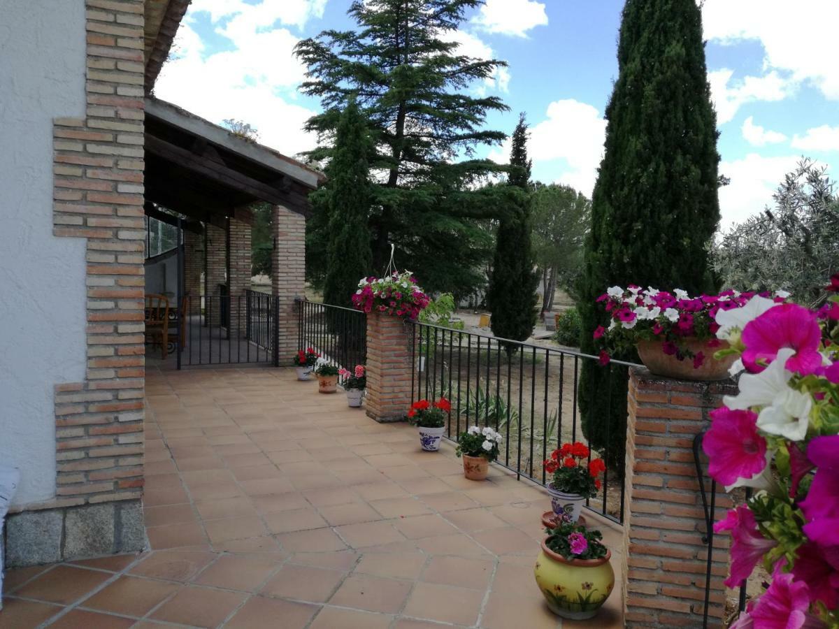 Casa Rural La Amistad Villa Burguillos de Toledo Exterior foto